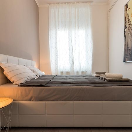 Comfortable & Lovely Apartment Belgrad Exteriör bild