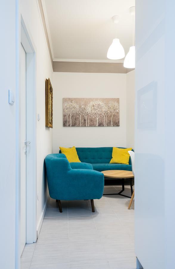 Comfortable & Lovely Apartment Belgrad Exteriör bild